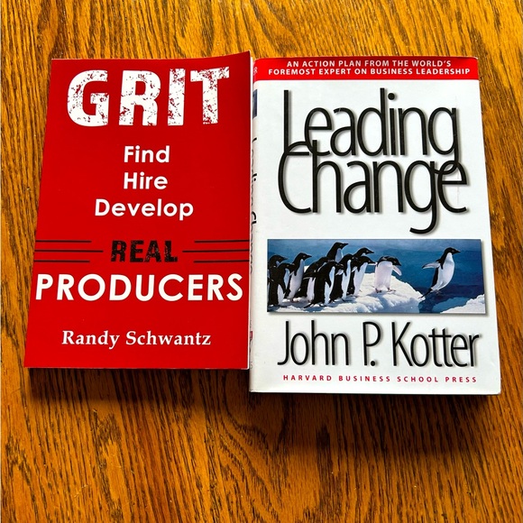 Book Bundle - 2 great books for business or self improvement - Picture 1 of 5